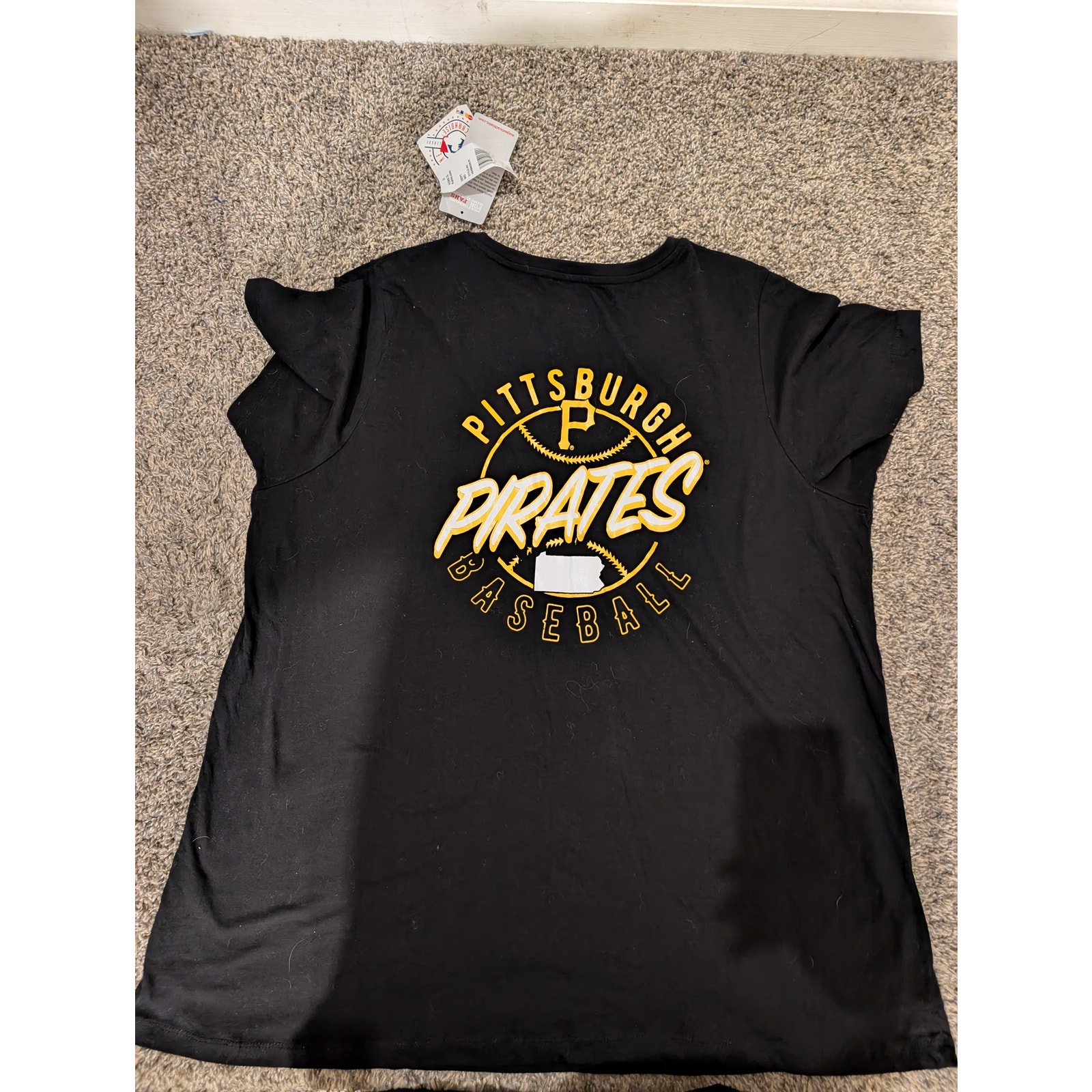 Score Big With This Nwt Majestic Pirates Plus Size T-Shirt! — image 2 of 4